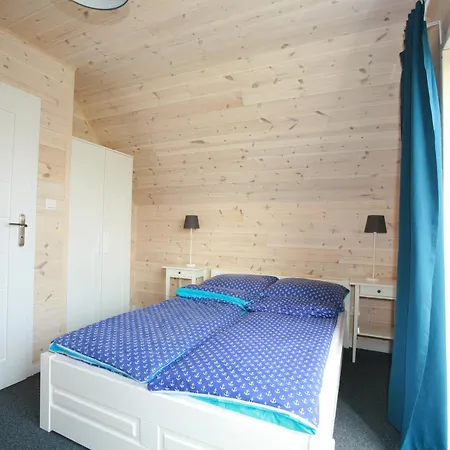 Faro Lodge *
