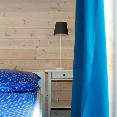 Faro Lodge *